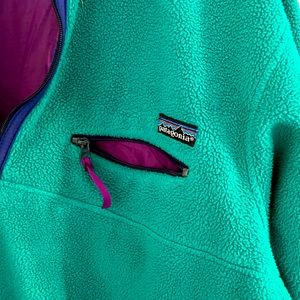 Patagonia fleece XL - Very roomy!
